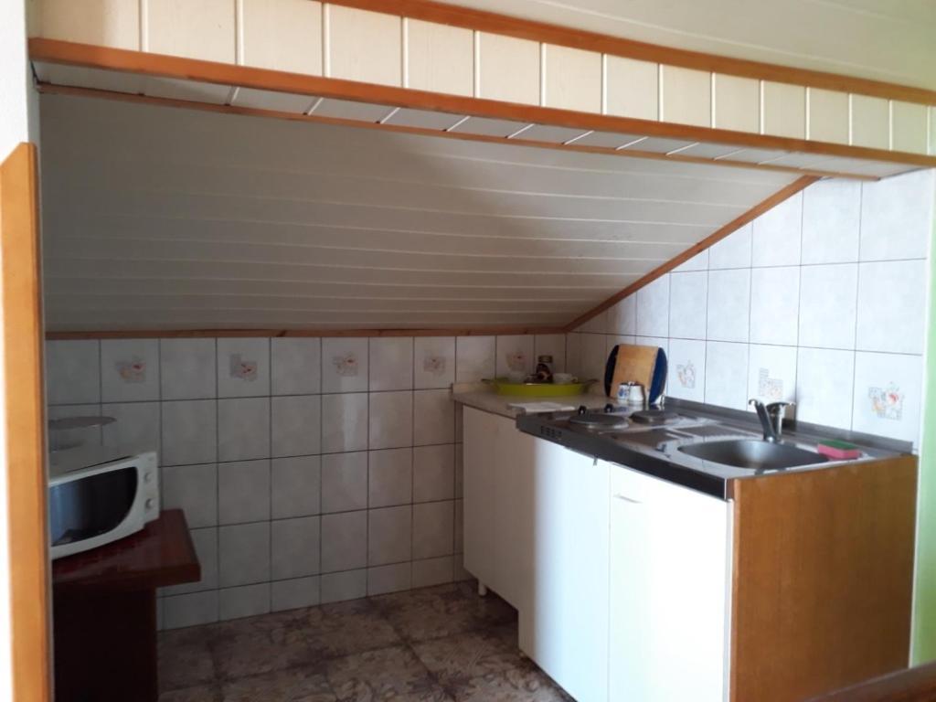 Apartments Nela プーラ エクステリア 写真
