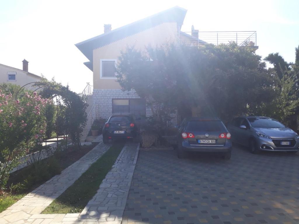 Apartments Nela プーラ エクステリア 写真